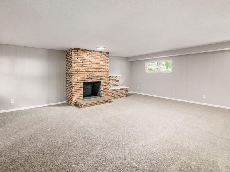 1344 Yorktown Road , Columbus, OH 43232 Photo 28