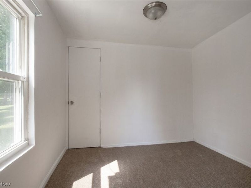 12827 Fruitside Road, Garfield Heights, OH 44125 Photo 12