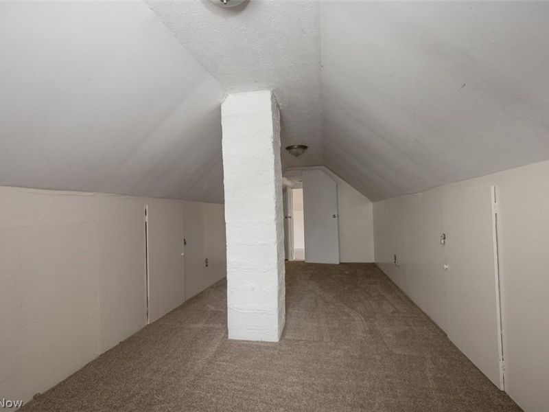 12827 Fruitside Road, Garfield Heights, OH 44125 Photo 17
