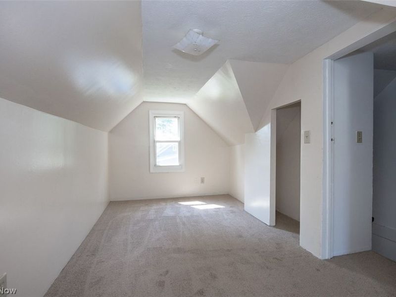12827 Fruitside Road, Garfield Heights, OH 44125 Photo 20