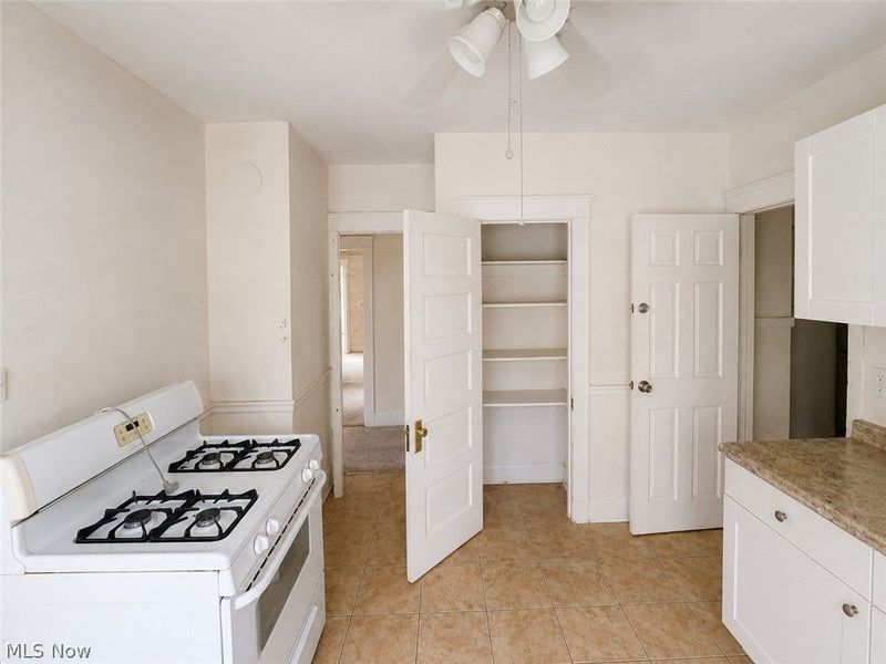 9404 Willard Avenue, Cleveland, OH 44102 Photo 19
