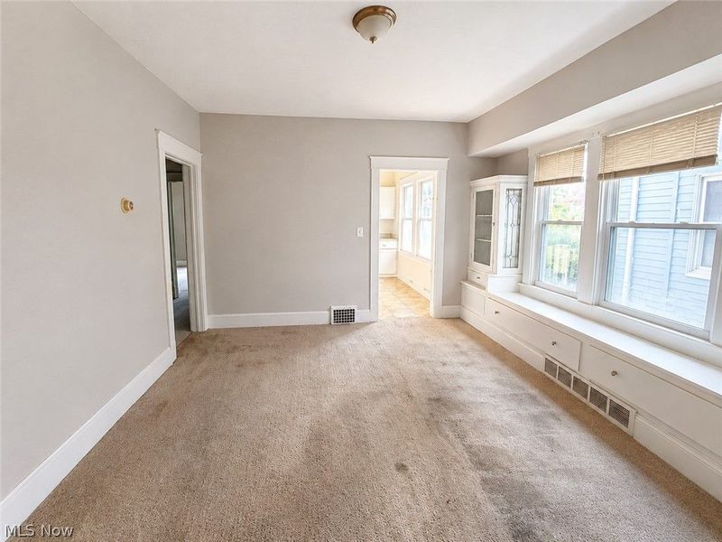 9404 Willard Avenue, Cleveland, OH 44102 Photo 8