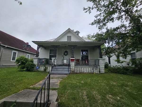 1620 S Connor Avenue, Joplin, MO 64804