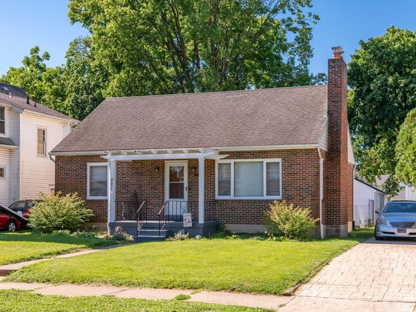 221 W Parkwood Avenue, Springfield, OH 45506