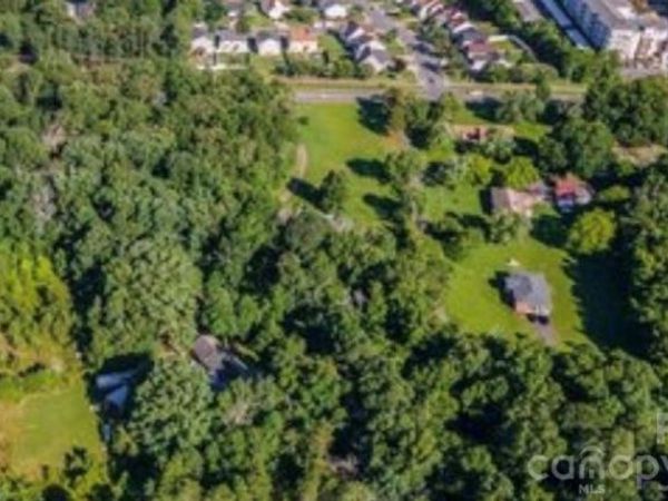 14035 Eastfield Road, Huntersville, NC 28078