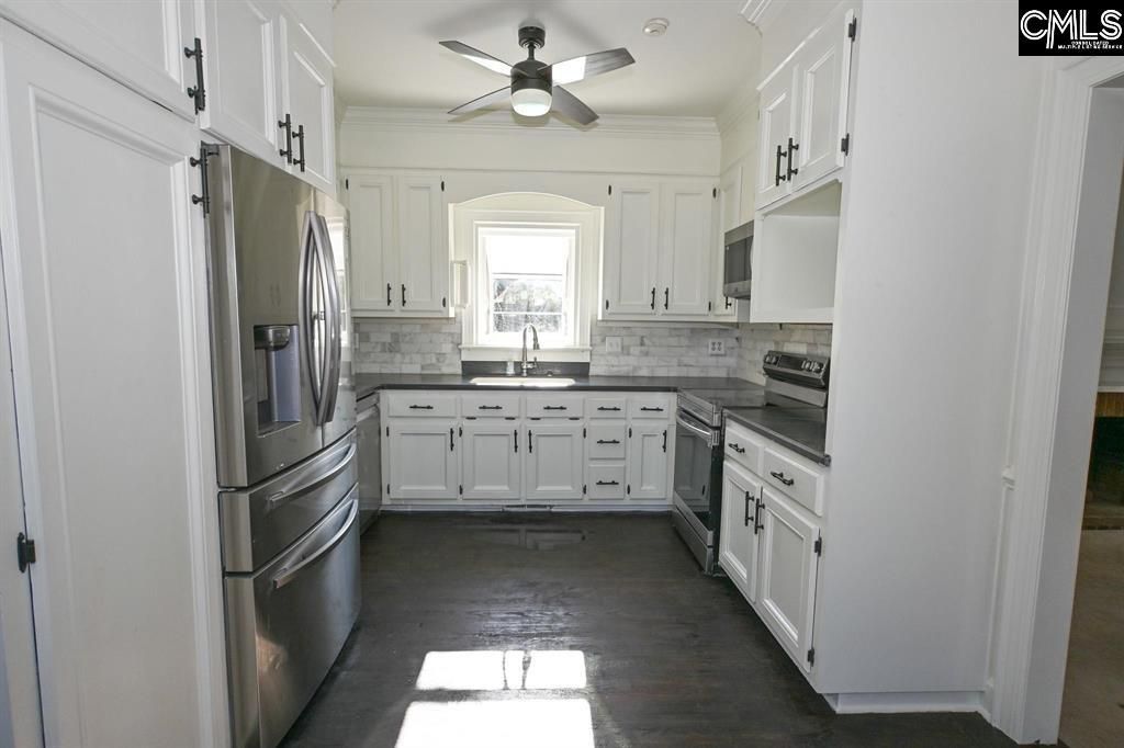 723 Moss Creek Drive  Photo 12