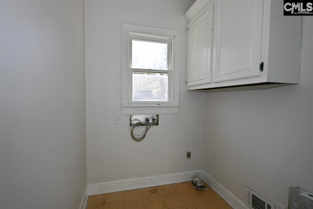 723 Moss Creek Drive  Photo 18