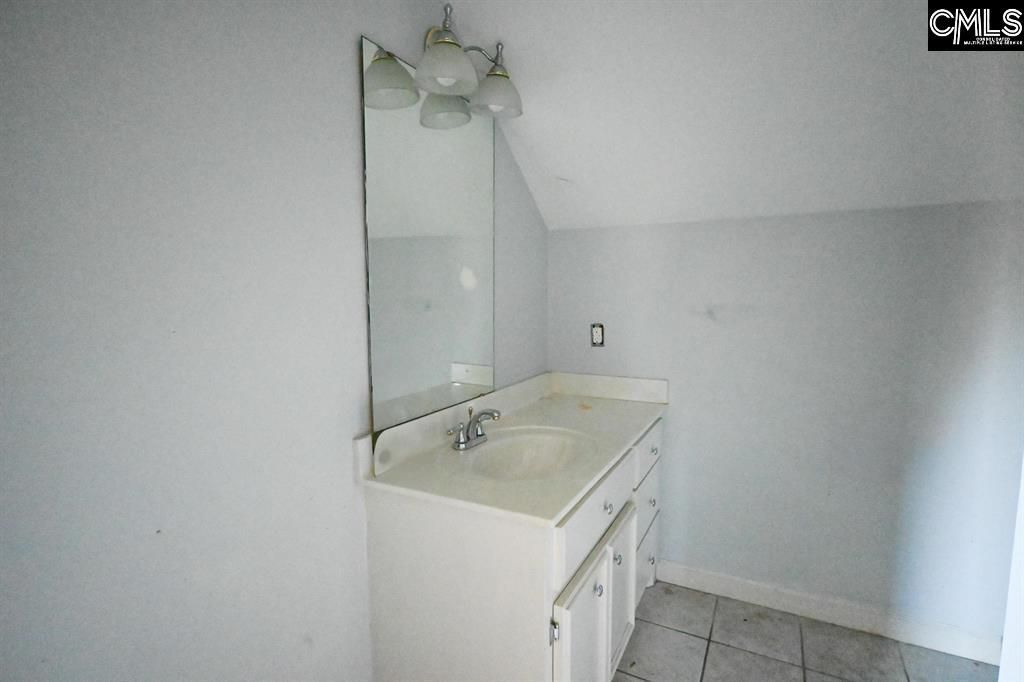 723 Moss Creek Drive  Photo 19
