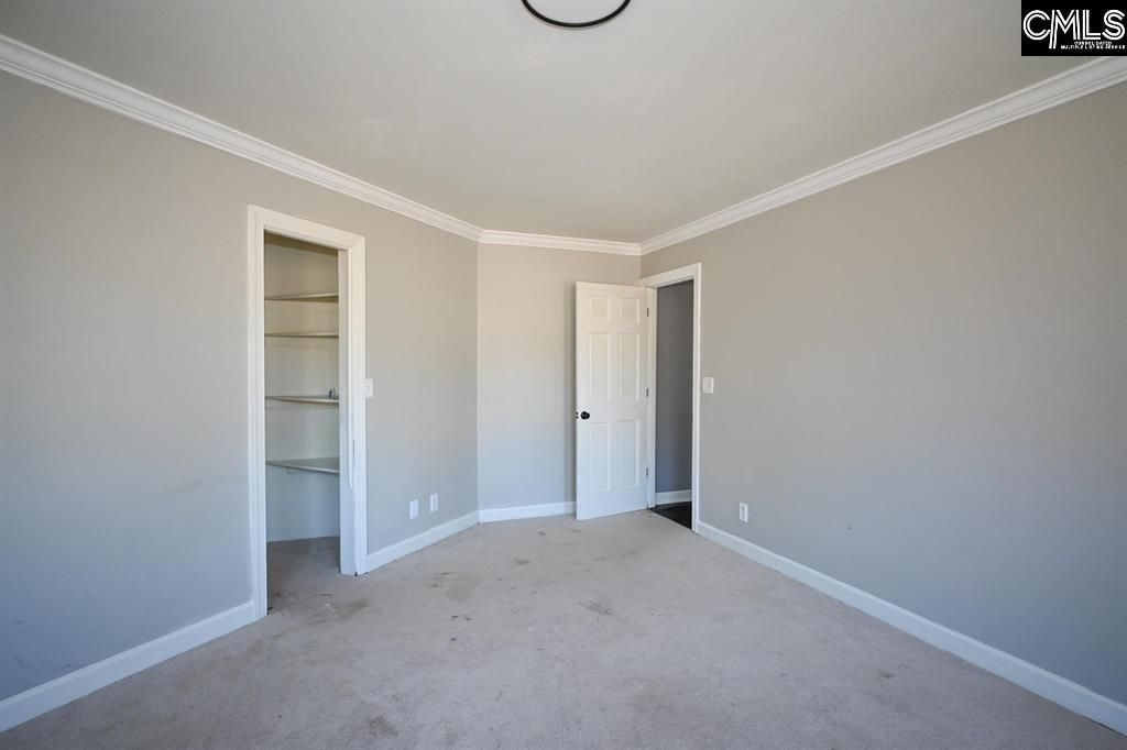 723 Moss Creek Drive  Photo 33