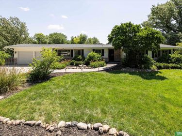 307 S 96th Street, Omaha, NE 68114