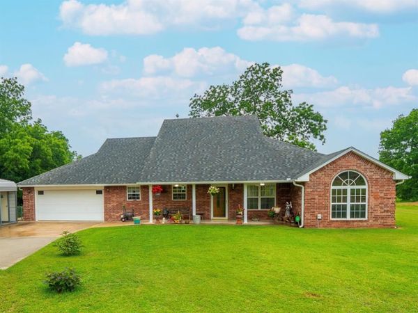 103463 S 3520 Road, Prague, OK 74864