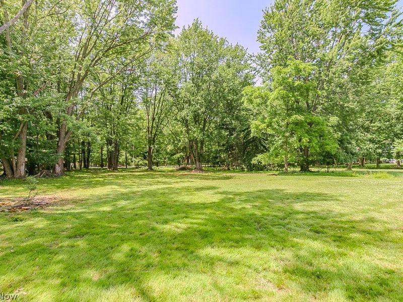 2986 Bishop Road, Willoughby Hills, OH 44092 Photo 34