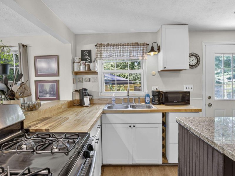 2991 Fleet Road, Columbus, OH 43232 Photo 21