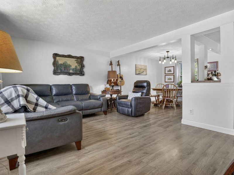 2991 Fleet Road, Columbus, OH 43232 Photo 8