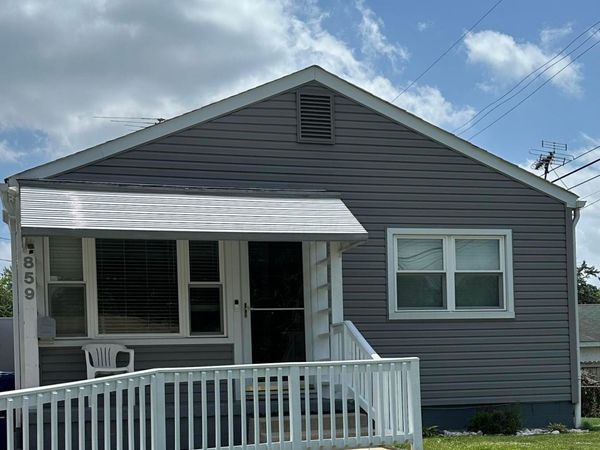859 Carolyn Avenue , Columbus, OH 43224