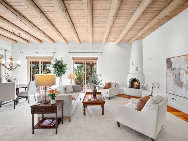 25 Bluestem Drive, Santa Fe, NM 87506
