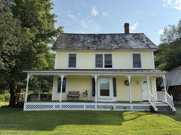 185 North Windsor Street, Royalton, VT 05068