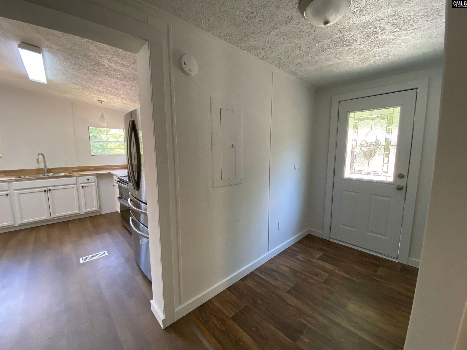 644 Pine Grove Road Photo 11