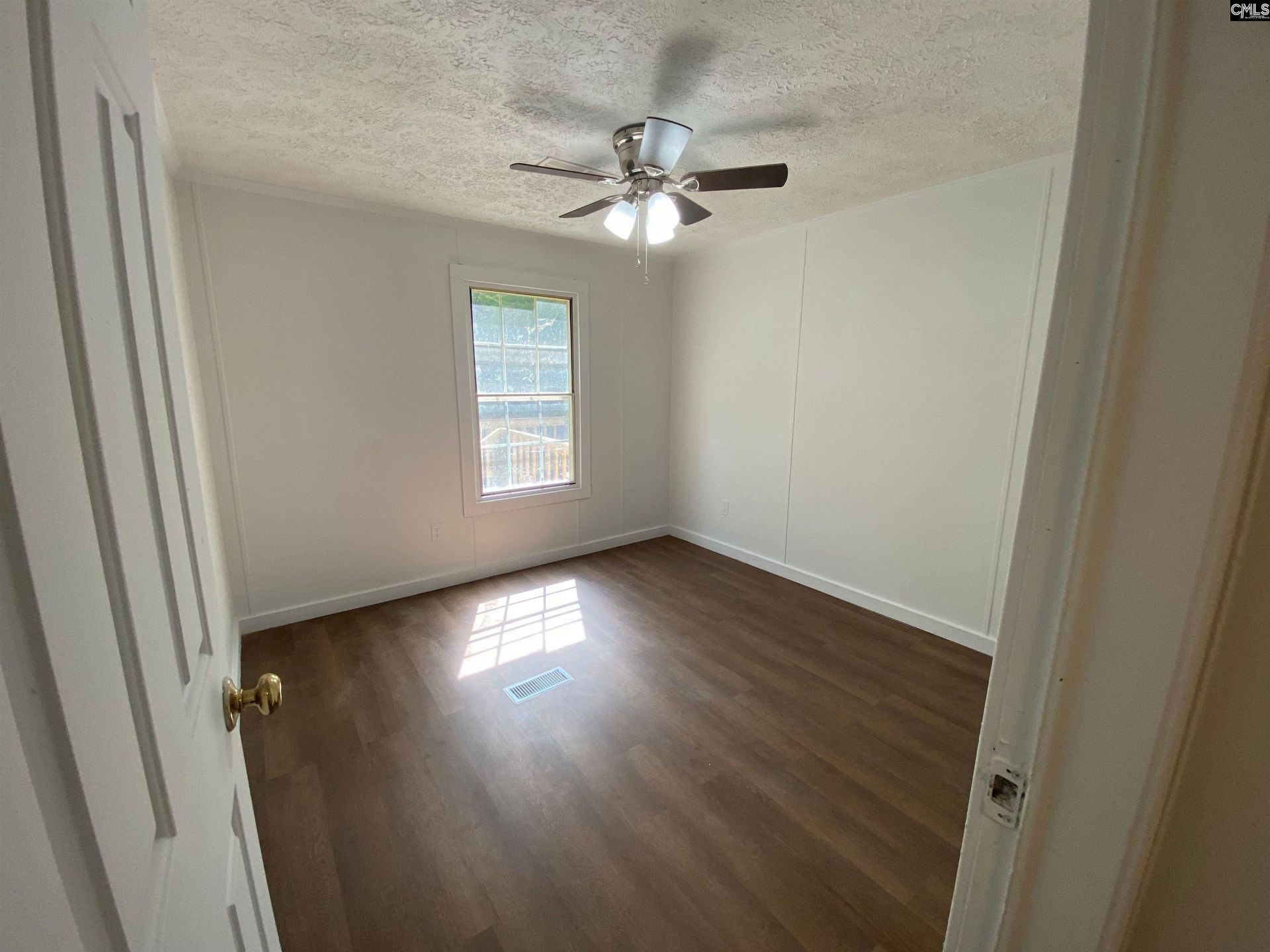 644 Pine Grove Road Photo 19