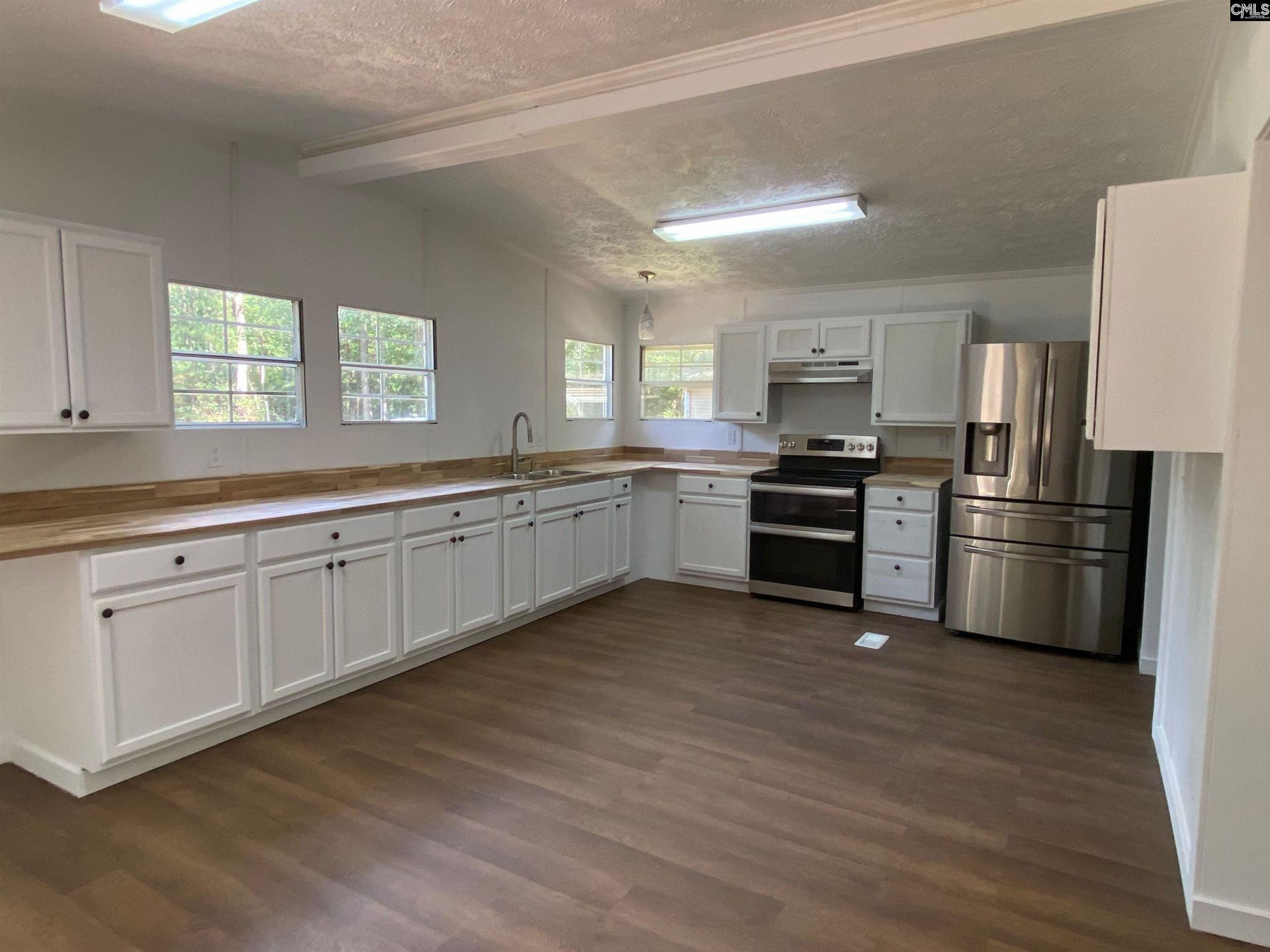 644 Pine Grove Road Photo 8