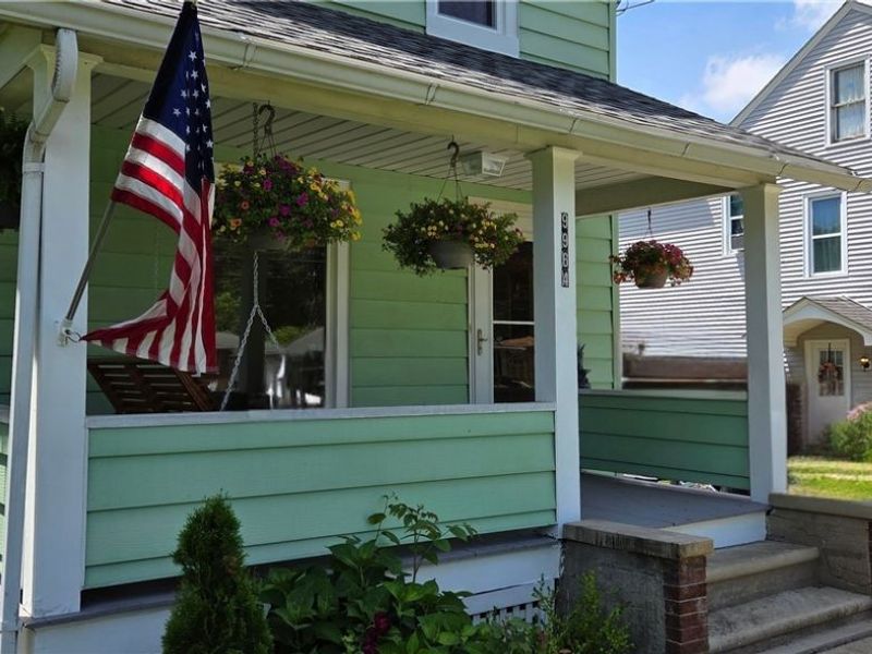 9964 E River Road, Elyria, OH 44035 Photo 1