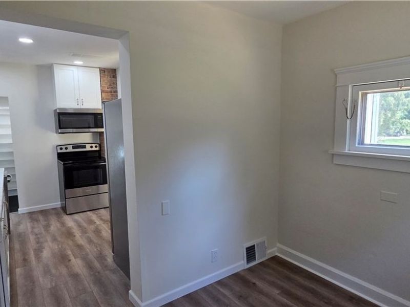 9964 E River Road, Elyria, OH 44035 Photo 20