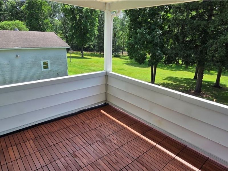 9964 E River Road, Elyria, OH 44035 Photo 32