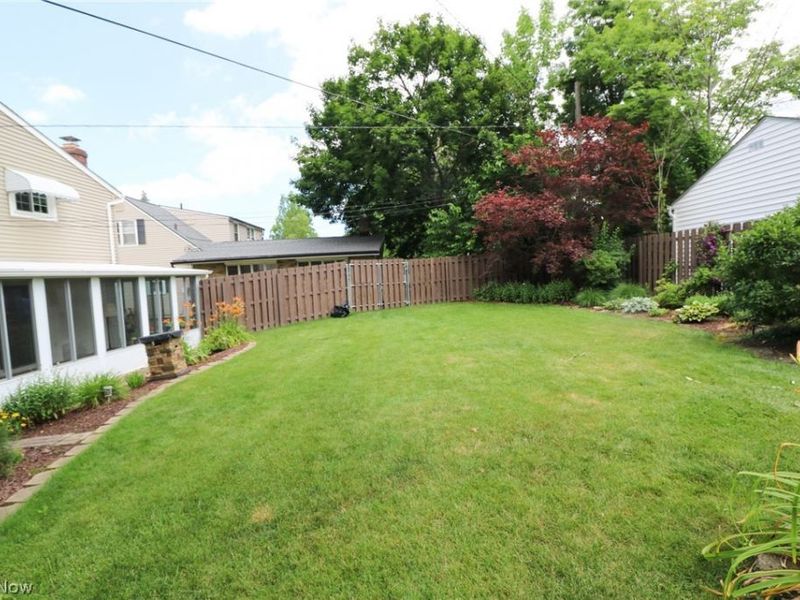 7329 Nethersole Drive, Middleburg Heights, OH 44130 Photo 36