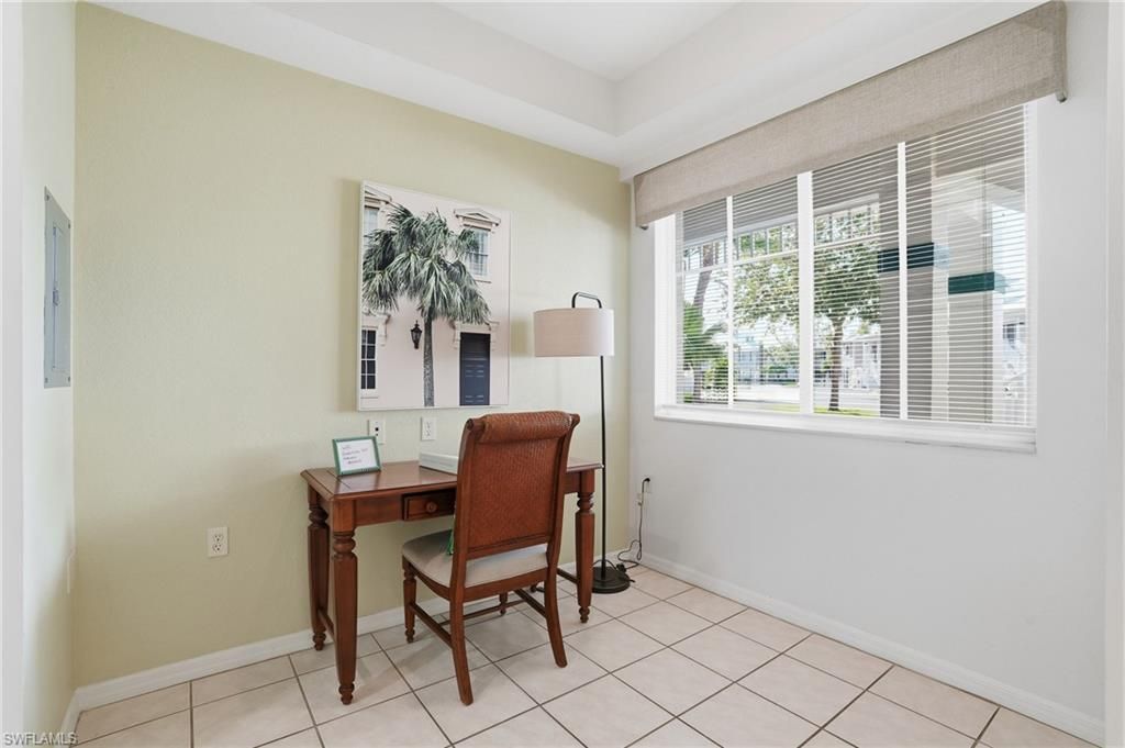 7920 Mahogany Run Ln, Unit 1015, Naples, FL 34113 Photo