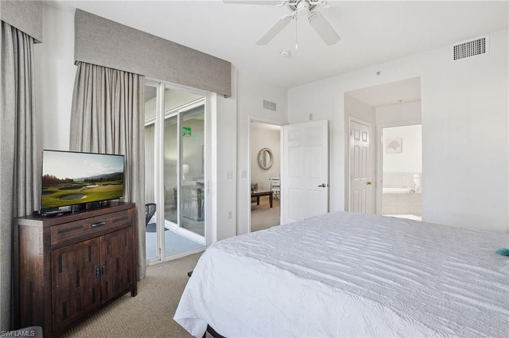 7920 Mahogany Run Ln, Unit 1015, Naples, FL 34113 Photo