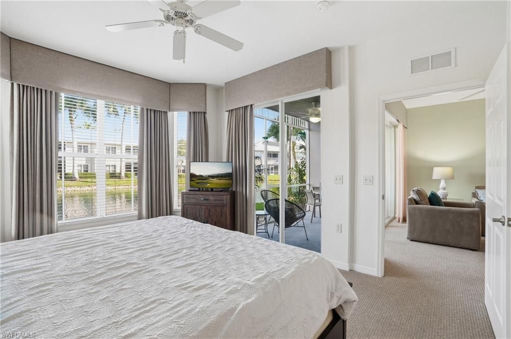 7920 Mahogany Run Ln, Unit 1015, Naples, FL 34113 Photo