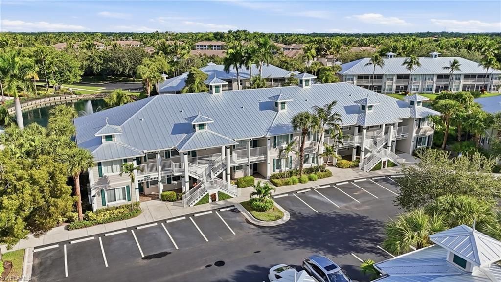 7920 Mahogany Run Ln, Unit 1015, Naples, FL 34113 Photo