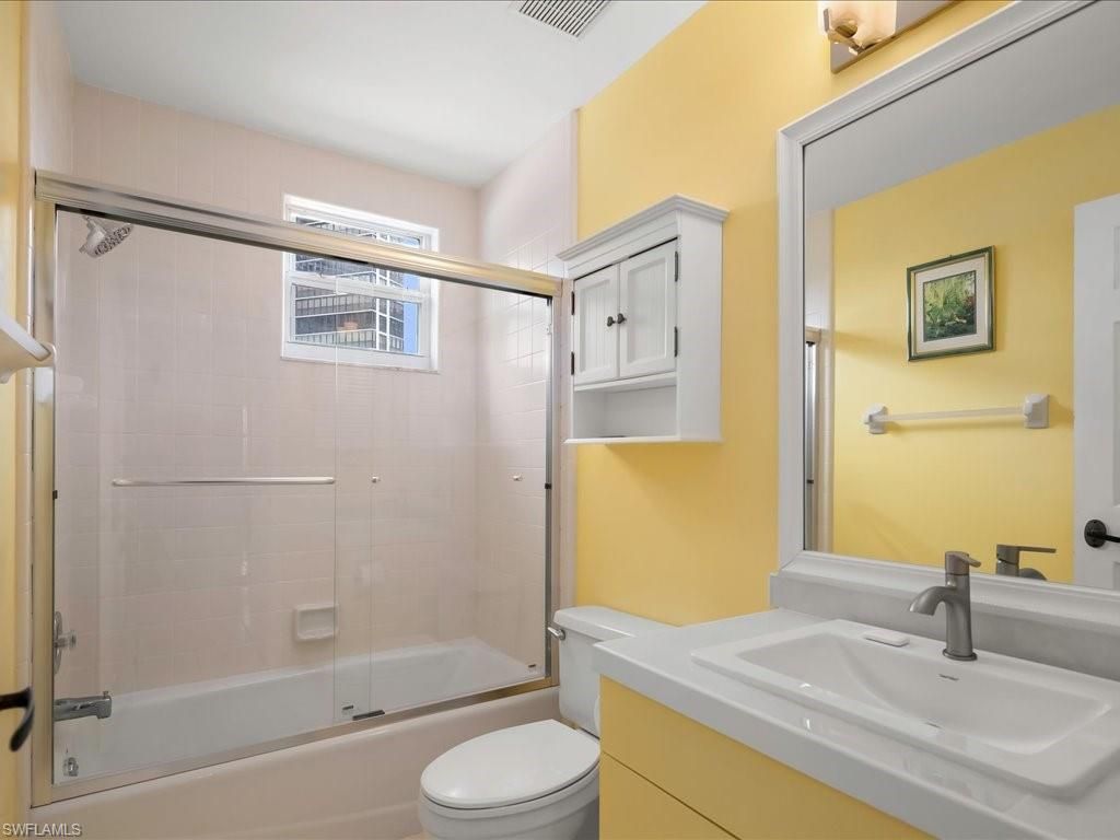 5550 Heron Point Dr , Unit 105, Naples, FL 34108 Photo