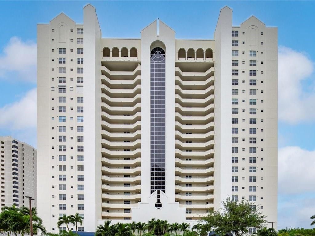 5550 Heron Point Dr , Unit 105, Naples, FL 34108 Photo