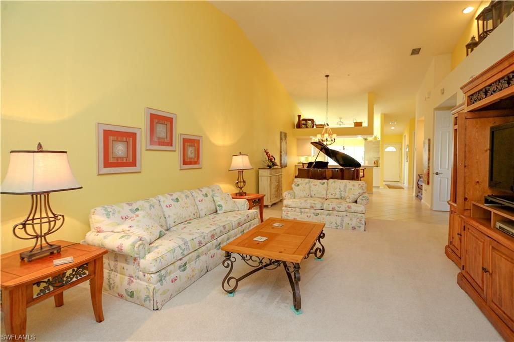 14550 Red Fox Run , Unit 402, Naples, FL 34110 Photo