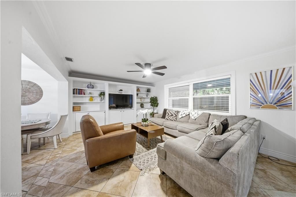 2473 Poinciana St, Naples, FL 34105 Photo