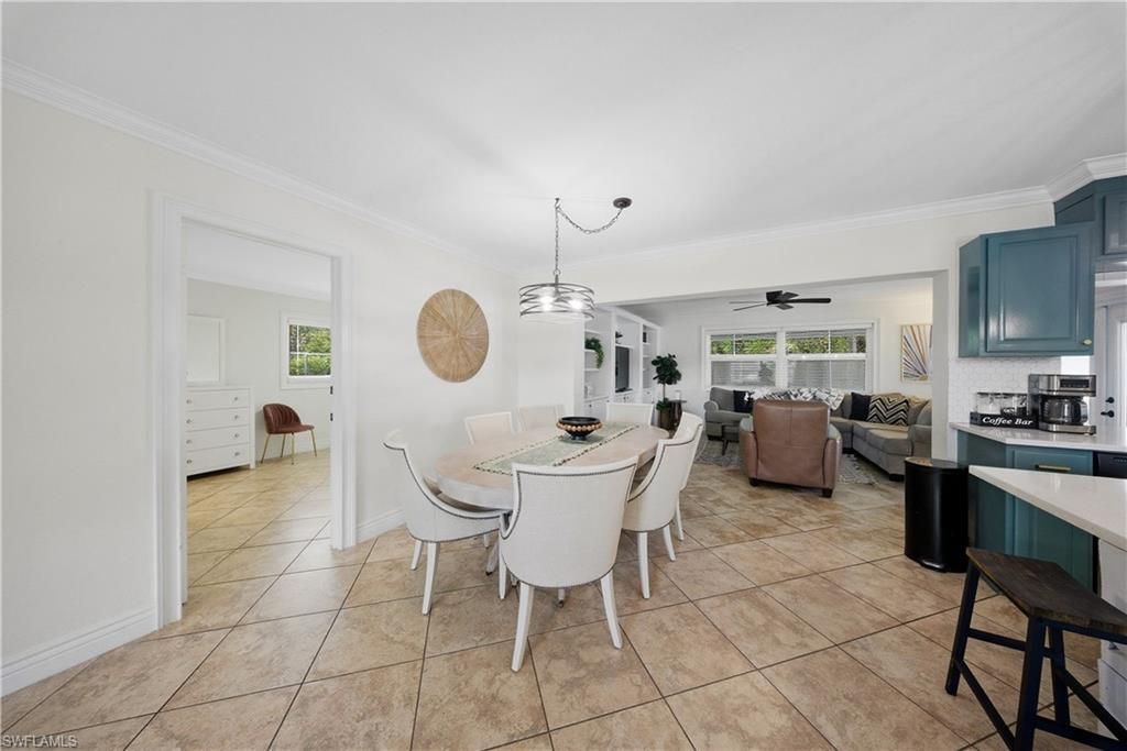 2473 Poinciana St, Naples, FL 34105 Photo