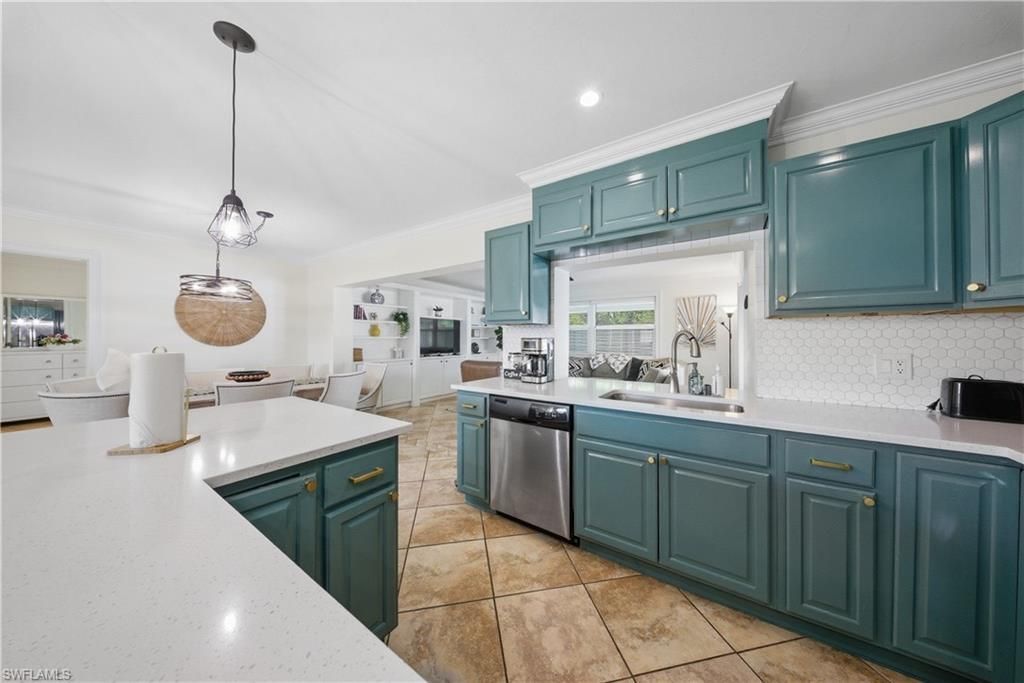 2473 Poinciana St, Naples, FL 34105 Photo