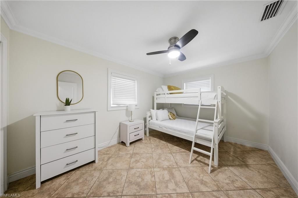 2473 Poinciana St, Naples, FL 34105 Photo