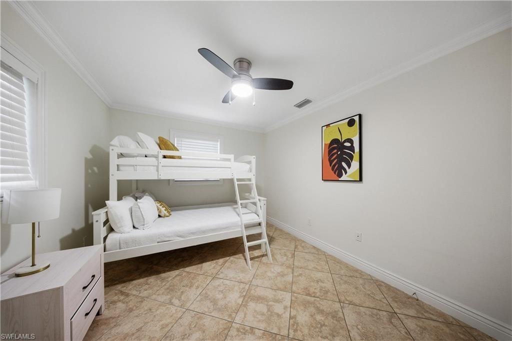 2473 Poinciana St, Naples, FL 34105 Photo