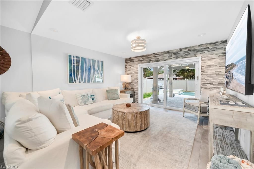 523 107th Ave N, Naples, FL 34108 Photo