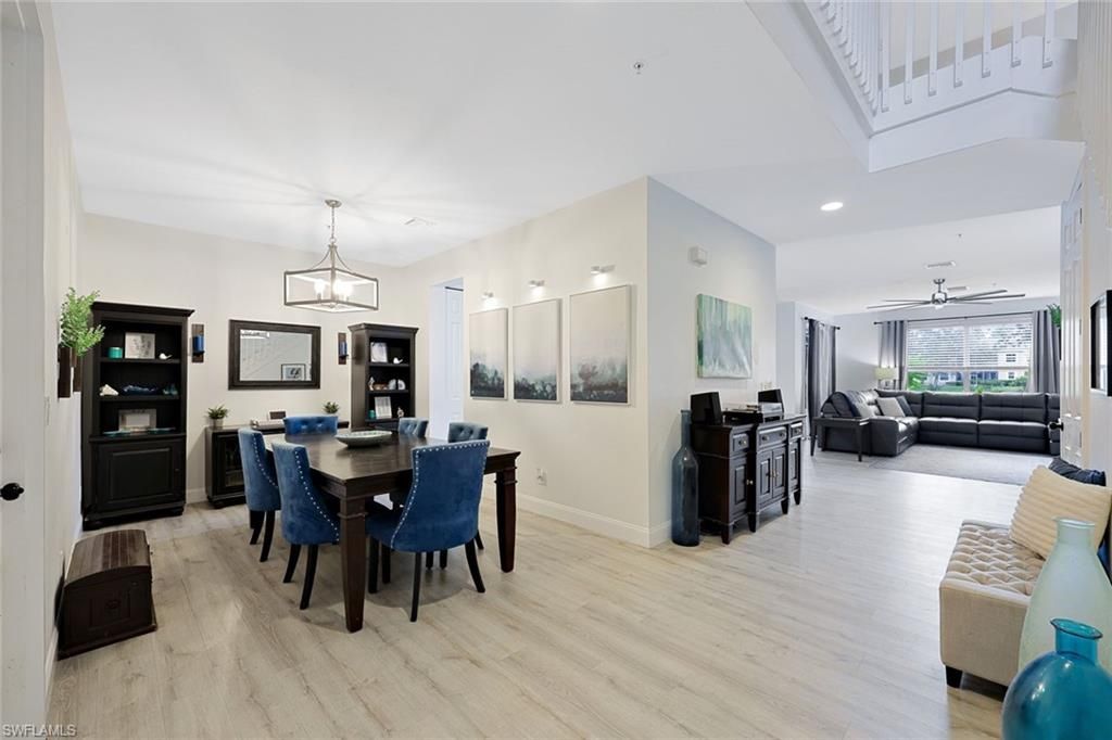 1430 Mariposa Cir, Unit 102, Naples, FL 34105 Photo