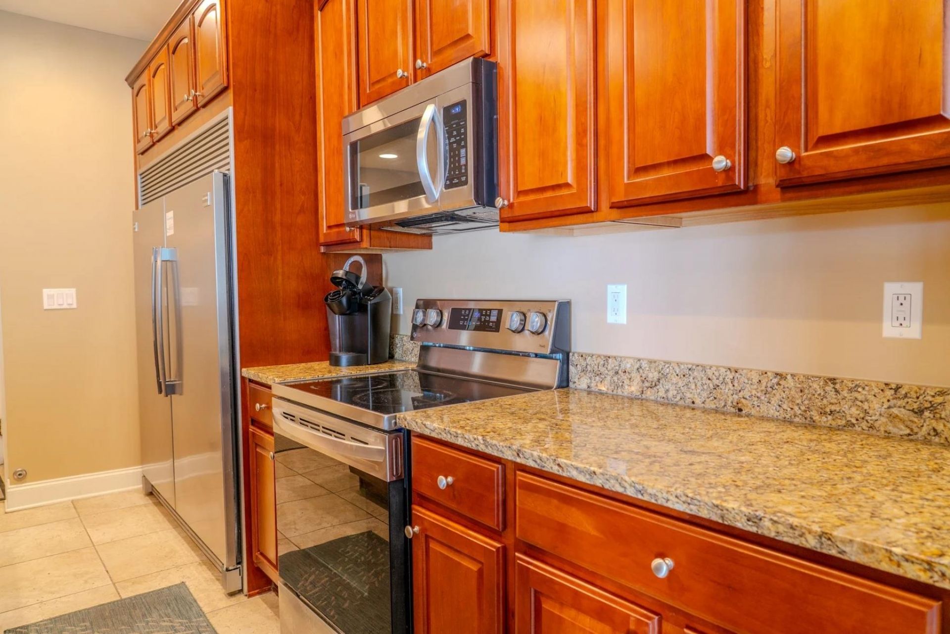 4604 Ocean Blvd.  Photo 30