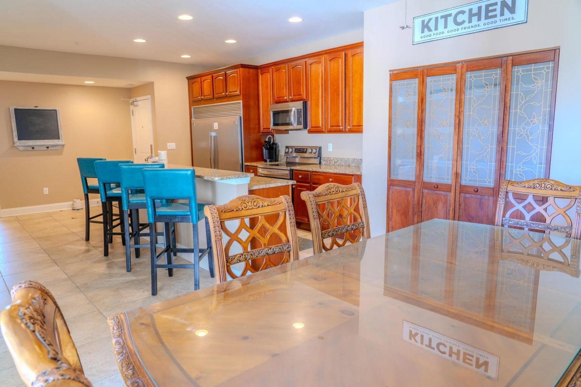 4604 Ocean Blvd.  Photo 36