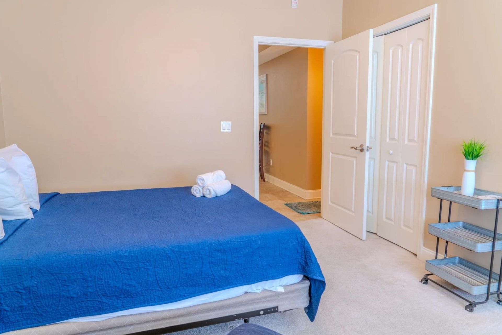 4604 Ocean Blvd.  Photo 44