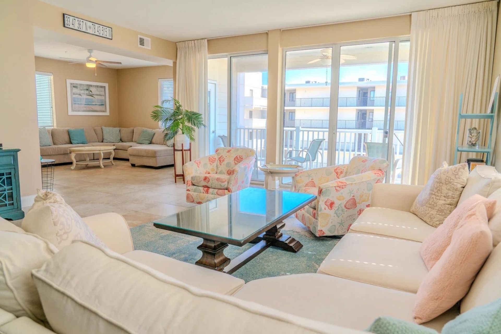 4604 Ocean Blvd.  Photo 6