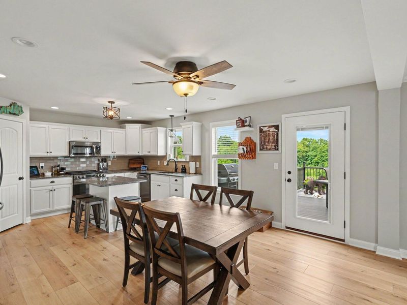 2423 Treetop Lane, Hebron, KY 41048 Photo 7