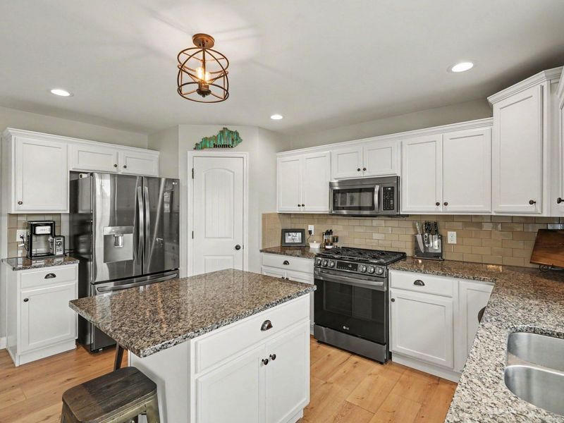2423 Treetop Lane, Hebron, KY 41048 Photo 9