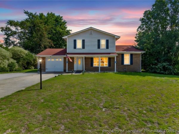 6870 Beaver Stone Drive, Fayetteville, NC 28314