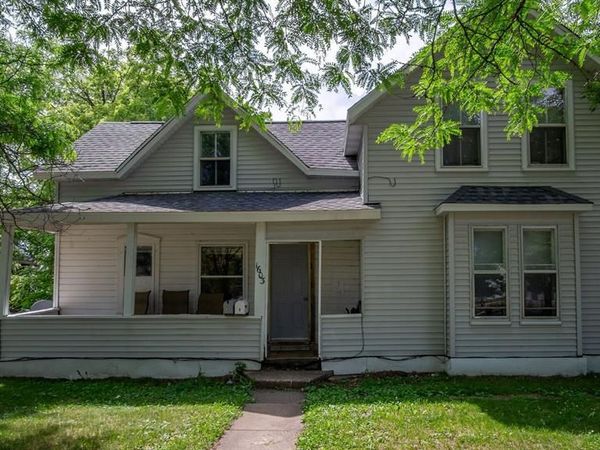 1603 6th Street, Unit A & B, Menomonie, WI 54751